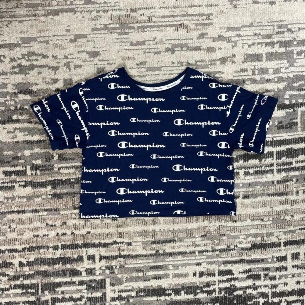 Champions Navy & White Box Cut Cotton Crewneck Cropped Mini Logo T-Shirt - Picture 2 of 8